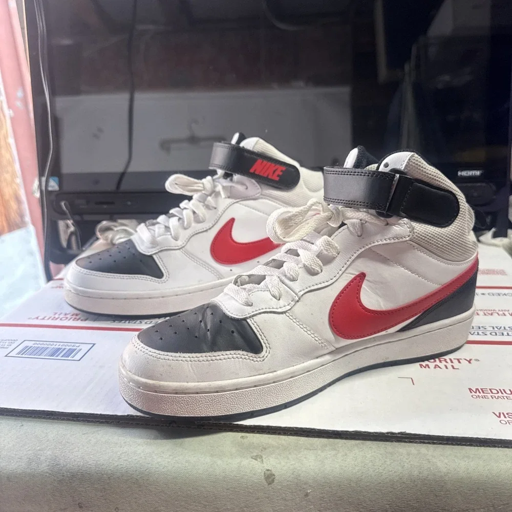 Nike Court Borough‎ Mid 2 White University Red Black Size 7Y Youth CD7782-110